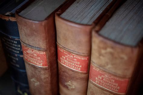  Project Gutenberg offers over 70,000 free eBooks that are not protected by U.S. copyright law. You can download or read them online, and also find audio books and other resources. 